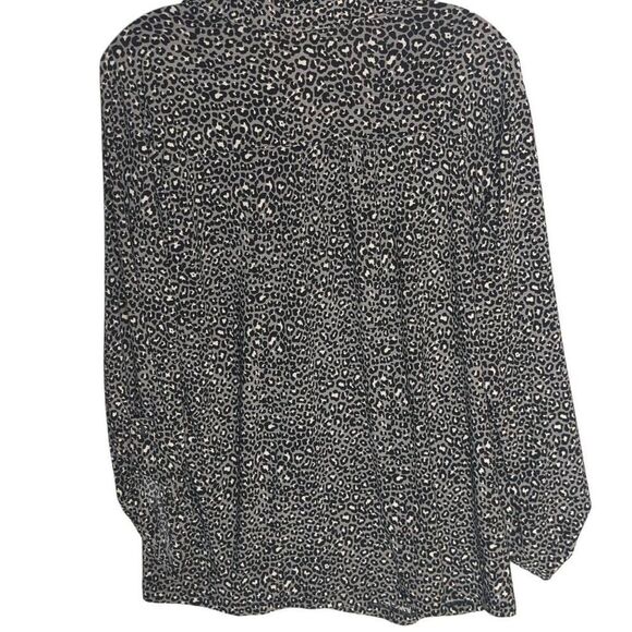 Anne Klein Gray Leopard Animal Print Button Front Blouse L Large - Picture 2 of 9